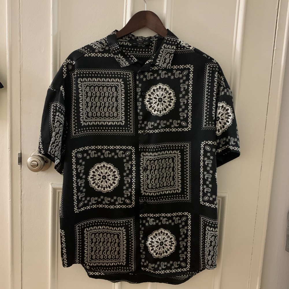 Zara Button Up